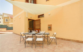 Nice home in Villaggio Mosè with WiFi and 3 Bedrooms